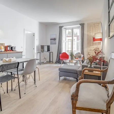 Residencial Margarita Apartment